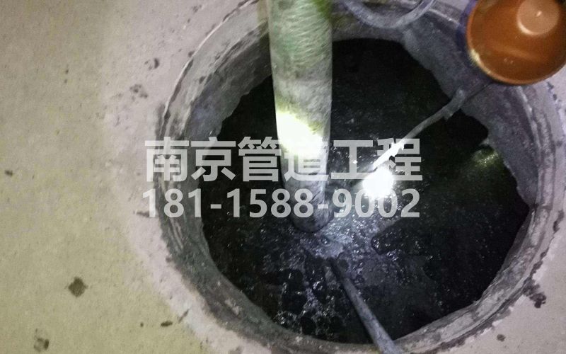 216五星清理化粪池